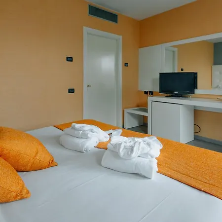 Viest Hotel
