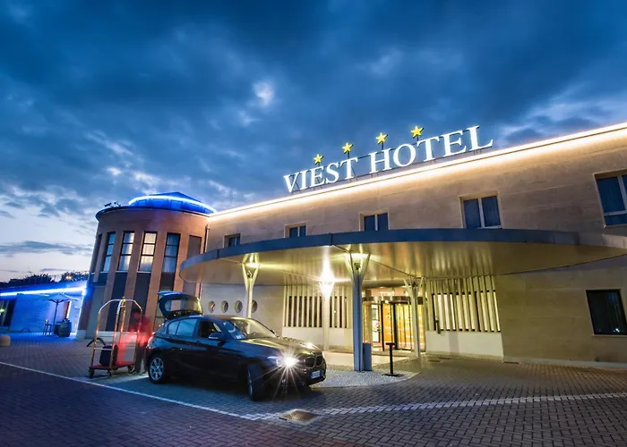 Viest 4* ויצ'נצה